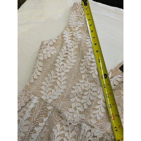Lulus All Of My Heart Womens Lace Skater Dress White Nude Plunge Medium NWT - Picture 11 of 11